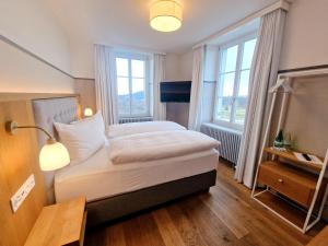 Letto o letti in una camera di Hotel Weissenstein