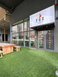 Večerní zábavní program pro hosty v ubytování Fox Hotel The Hague Scheveningen