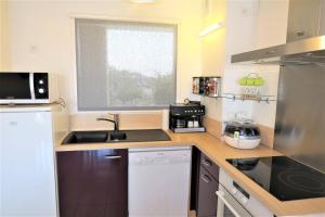 Fotografia z galérie ubytovania Superbe appartement avec WIFI, petite vue mer à TREGASTEL - Réf 26 v destinácii Trégastel