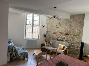 Posedenie v ubytovaní Arles appartement en plein centre historique