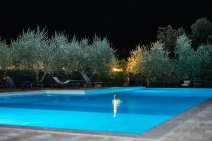 Bazén v ubytovaní Hotel & Spa Villa dei Mosaici alebo v jeho blízkosti