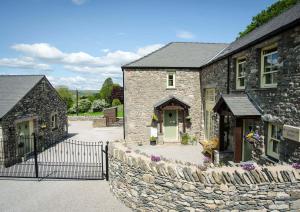 Budova, kde se prázdninový dům nachází