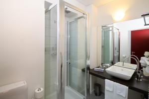 Ένα μπάνιο στο Hotel Rio Muralto