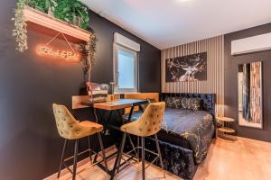 Posezení v ubytování "STUDIO GOLD" Proche Gare - Netflix - Wifi - Cuisine