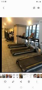 Fitness centrum a/nebo fitness zařízení v ubytování Grand Canal Penthouse!