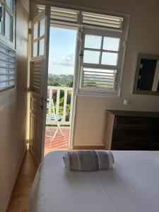 Voodi või voodid majutusasutuse Villa Elise Jolie Maison , Piscine, WiFi, pour 7 personnes toas