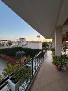 Fotografie z fotogalerie ubytování Villa Çerpja v destinaci Kamëz