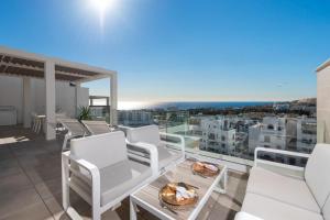 Balkón alebo terasa v ubytovaní Penthouse with ocean view 4 bedrooms apartment