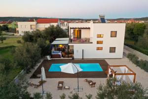 Πισίνα στο ή κοντά στο Villa SUNCICA