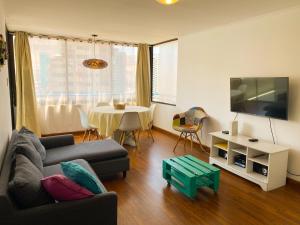 Μια τηλεόραση ή/και κέντρο ψυχαγωγίας στο Edificio Royal Marine