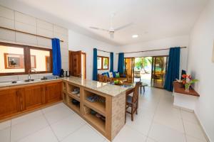 Φωτογραφία από το άλμπουμ του Lazio Beach Residence σε Anse Lazio