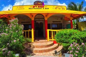 Afbeelding uit fotogalerij van South Hill Cottage in Sandy Ground Village +4 foto's