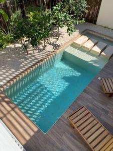 Bazén v ubytování ¡New Villa 4BR with priv jacuzzi! nebo v jeho okolí