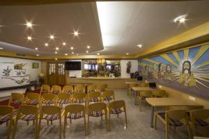 TV a/nebo společenská místnost v ubytování B&B Garni Hotel Saxl