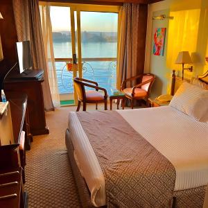 Postel nebo postele na pokoji v ubytování Nile CRUISE NPS Every Friday from ASWAN 3 nights & every Monday from LUXOR 4 nights