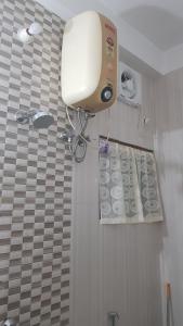 Bilik mandi di Singhas' Home