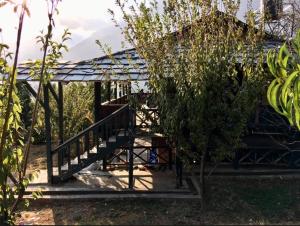 Fotografie z fotogalerie ubytování Woodside Traditional Homestays v destinaci Nagar + 64 fotografií