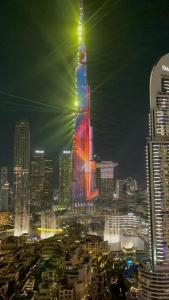 Kuvagallerian kuva majoituspaikasta Luxury 2BR High floor Apt. w/ Burj Khalifa view with laser light show and Dancing Fountain View, joka sijaitsee Dubaissa
