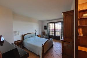 Un pat sau paturi într-o cameră la Magnificent villa located in La Valette-du-Var