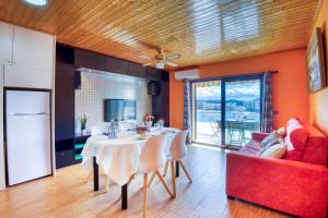 Χώρος καθιστικού στο Sara