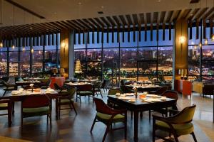 Φωτογραφία από το άλμπουμ του Mehood Elegant Hotel Xi'an Big Wild Goose Pagoda Tang Dynasty City στη Σιάν