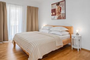 Fotografia z galérie ubytovania Villa Ana with private 50m2 pool, 7 bedrooms, 7 bathrooms, 18 persons max v destinácii Stanići