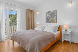 Fotografia z galérie ubytovania Villa Ana with private 50m2 pool, 7 bedrooms, 7 bathrooms, 18 persons max v destinácii Stanići
