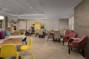 Home2 Suites By Hilton Abilene Southwest的休息区