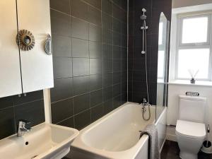 Vannituba majutusasutuses Flat in the heart of Newquay