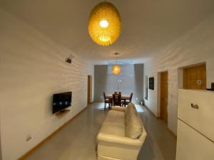 TV a/nebo společenská místnost v ubytování Spencer Residencial QUARTOS + 6 fotografií