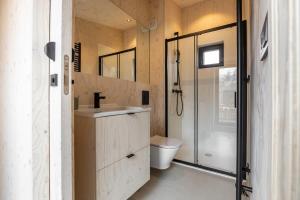 Koupelna v ubytování Hello Zeeland - Tiny House Zeeuwse Liefde 11