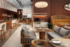 Posezení v ubytování Courtyard by Marriott Yerevan