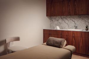 Postel nebo postele na pokoji v ubytování Courtyard by Marriott Yerevan