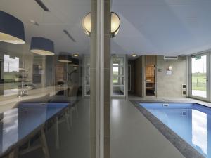 Piscina a Holiday Home Ganuenta by Interhome o a prop