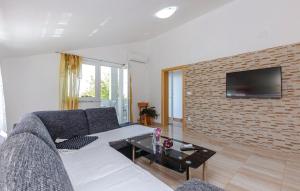 TV a/nebo společenská místnost v ubytování Holiday Home Petra