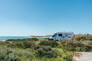 Fotografie z fotogalerie ubytování Campiri Base Prague - motorhomes & RVs rental company v destinaci Tuchoměřice