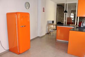 Η κουζίνα ή μικρή κουζίνα στο Can Feliu House by Slow Villas +16 φωτογραφίες