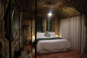 Postel nebo postele na pokoji v ubytování Bab El Mina guest house Byblos