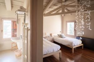 Postel nebo postele na pokoji v ubytování FARM HOUSE + 36 fotografií