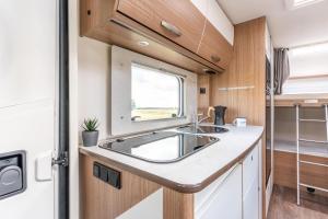 Fotografie z fotogalerie ubytování Campiri Base Prague - motorhomes & RVs rental company v destinaci Tuchoměřice