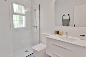 Ένα μπάνιο στο Sol y Luz +10 φωτογραφίες