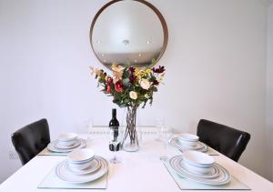 Foto sihtkohas Stafford asuva majutusasutuse Central Getaway House with Parking, Garden, Wi-Fi galeriist +17 fotot