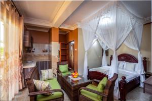 Posezení v ubytování Keba Xpress Hotel - Entebbe + 19 fotografií