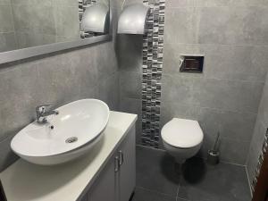 Kupaonica u objektu Willa Stenia Apartamenty