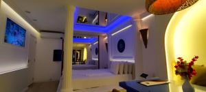 Et tv og/eller underholdning på Motel Le Monde (Adult Only)