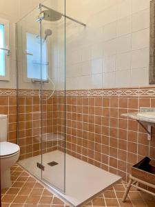 A bathroom at Can Brilla
