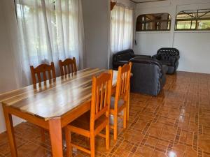 Posezení v ubytování Casas La Chirincoca + 12 fotografií