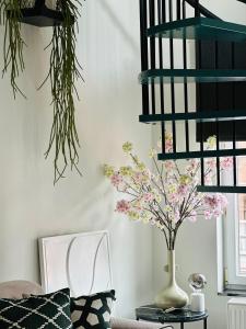 Posezení v ubytování New ! Superbe Duplex - Déco Bali Mystique + 22 fotografií