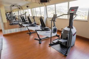 Phòng/tiện nghi tập thể dục tại Hotel Plaza San Martin