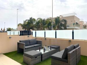 Część wypoczynkowa w obiekcie Precioso apartamento a tan solo 300 m de la playa!